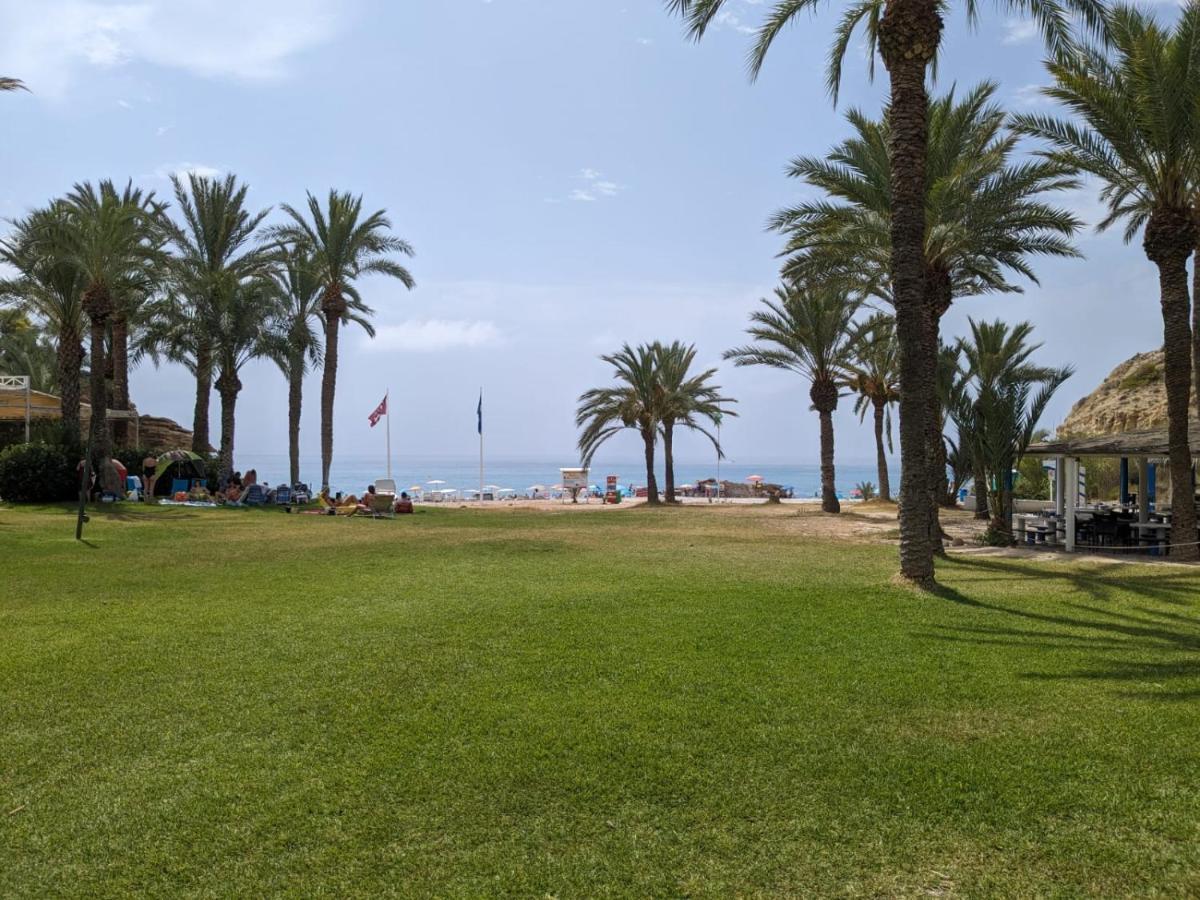 Апартаменти La Caleta Ла-Віла-Джойоза Екстер'єр фото