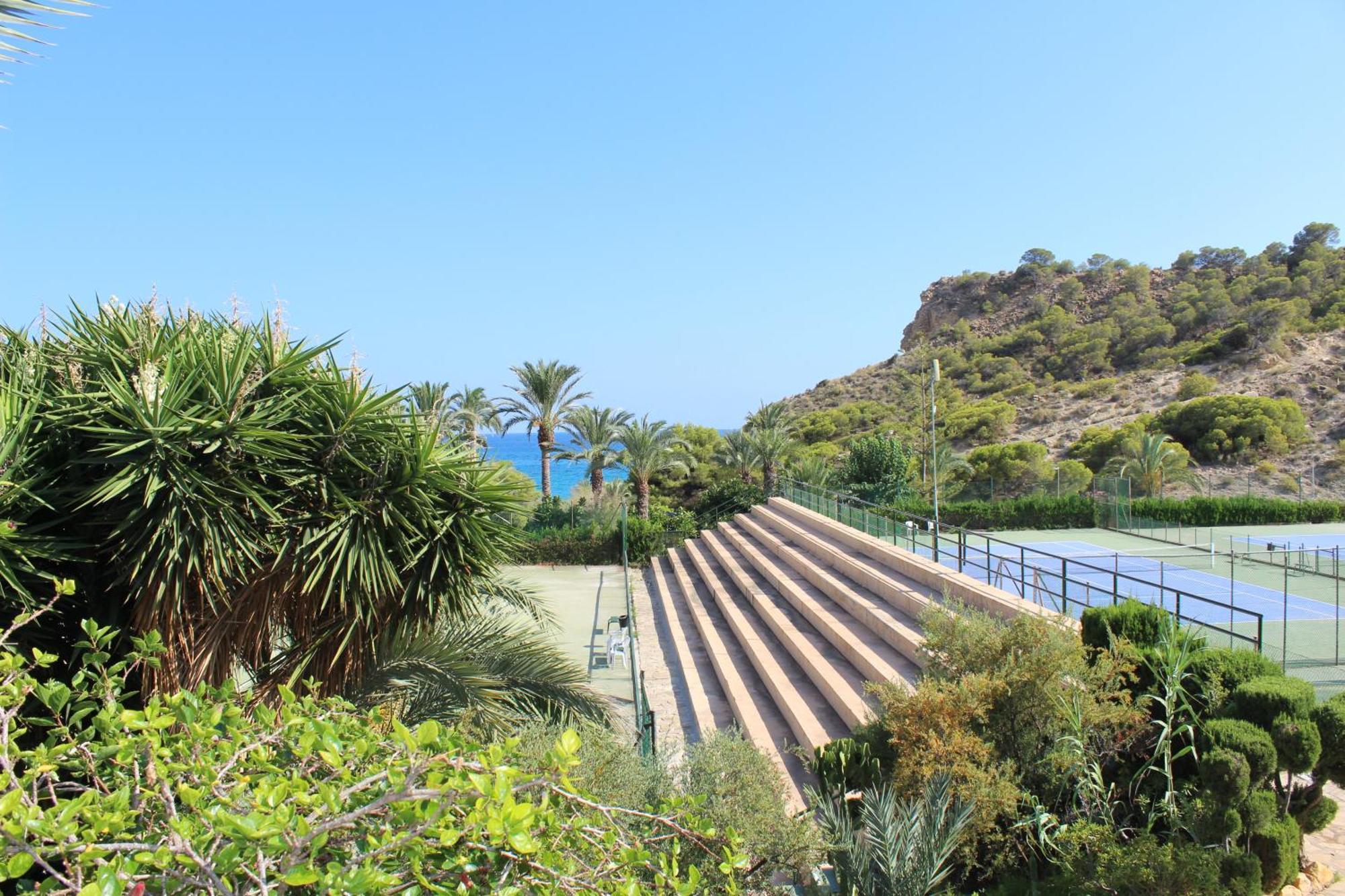Апартаменти La Caleta Ла-Віла-Джойоза Екстер'єр фото